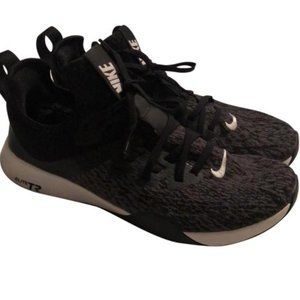 Black and White Elite Tr Sneakers